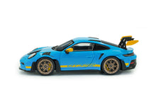 Indlæs billede til gallerivisning PORSCHE 911 992 GT3 RS COUPE TRIBUTE 24h DAYTONA 2023 LIGHT BLUE YELLOW 1:43