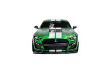 Indlæs billede til gallerivisning SHELBY MUSTANG GT500 2020nERUPTION GREEN METALLICnW/WHITE STRIPES 1:43
