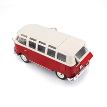 Indlæs billede til gallerivisning VW T2 VAN SAMBA 1962 RED W/WHITE ROOF 1:25