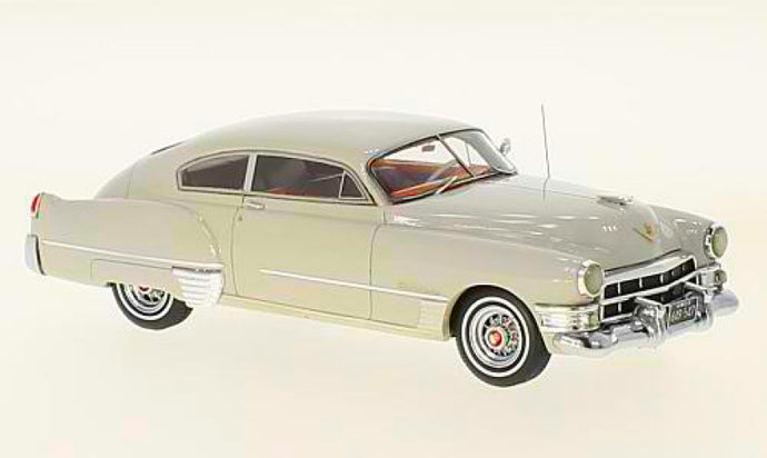 CADILLAC SERIE 62 CLUB COUPE  LIGHT GREY 1:43