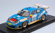 Indlæs billede til gallerivisning PORSCHE 911 GT3 RS N.66 WINN.24H DAYT.2003 BERGMEISTER-BERNHARD 1:43