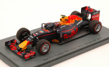 Indlæs billede til gallerivisning RED BULL RB12 D.KVYAT 2016 N.26 7th BAHRAIN GP 1:43