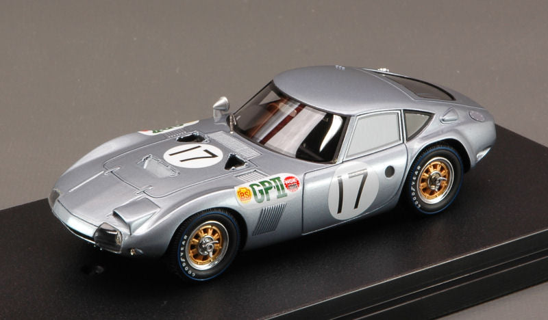 TOYOTA 2000 GT N.17 1966 JAPAN GP M.TAMURA 1:43
