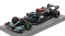 Indlæs billede til gallerivisning MERCEDES W12 E VALTTERI BOTTAS 2021 N.77 3rd ITALY GP 1:43