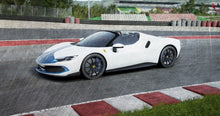 Indlæs billede til gallerivisning FERRARI 296 GTS ASSETTO FIORANO BIANCO CERVINO/BLU CORSA 1:43