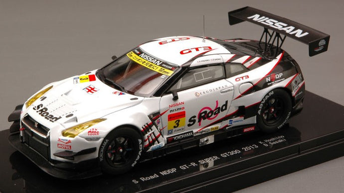 NISSAN R35 GT-R N.3 17th SGT300 2013 K.HOSHINO-D.SASAKI 1:43