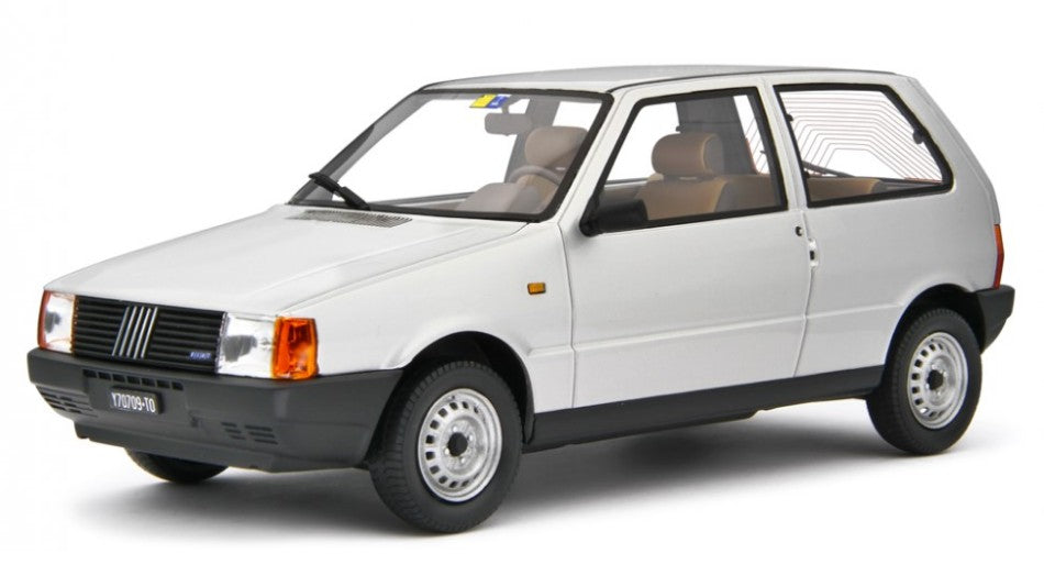 FIAT UNO 45 1983 SILVER 1:18