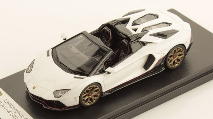 LAMBORGHINI AVENTADOR ULTIMAE ROADSTER BIANCO ASOPO/CARBON PACK 1:43