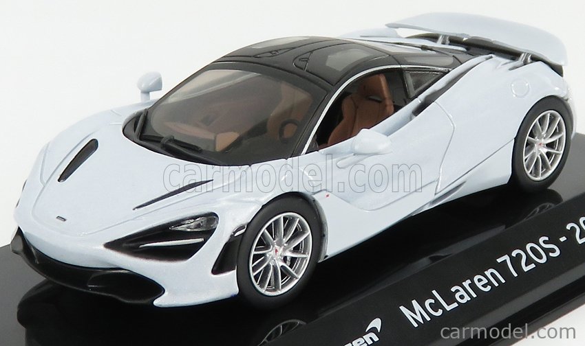 2017 McLAREN 720S WITH SHOWCASE 1:43