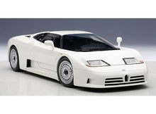 Indlæs billede til gallerivisning 1991 Bugatti EB110 GT, white 1:18