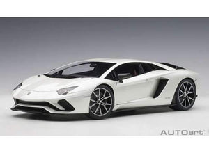3x 2017 Lamborghini Aventador S, white, green, yellow  1:18
