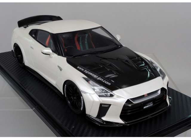 1/18 Top Secret Nissan GT-R (R35) 20 inch wheel, white pearl 1:18