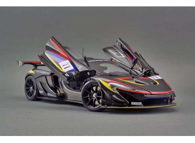 McLaren P1 GTR *James Hunt 40th Anniversary*, black/red/blue/yellow 1:18