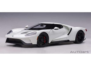 2017 Ford GT, frozen white 1:18