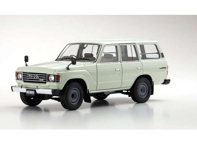 1/18 Toyota Land Cruiser 60, white 1:18