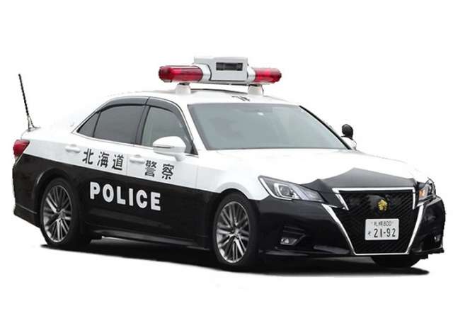 1/18 Toyota Crown (GRS214) *Hokkaido Police Traffic Police Force*, white/black 1:18