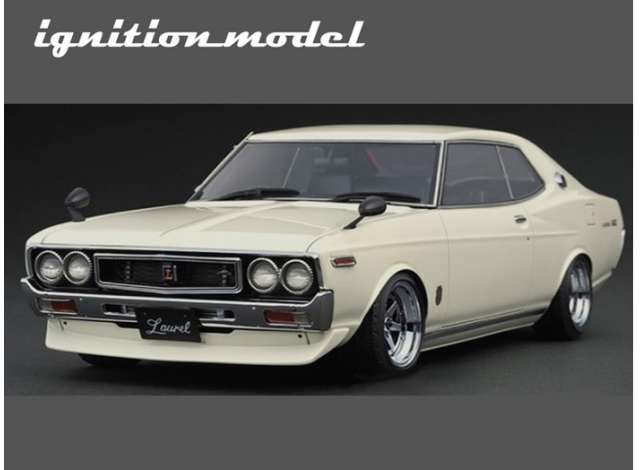 1/18 Nissan Laurel 2000SGX (C130) 14 inch Wheels, white 1:18
