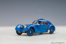 Indlæs billede til gallerivisning BUGATTI 57SC ATLANTIC 1938 - BLUE SPOKED RIMS - CERCHIO A RAGGIO BLUE