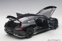 Indlæs billede til gallerivisning Aston Martin Vanquish S, black 1:18