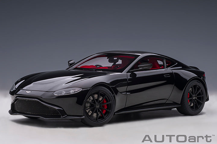 ASTON MARTIN VANTAGE 2019 JET BLACK 1:18