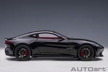 Indlæs billede til gallerivisning ASTON MARTIN VANTAGE 2019 JET BLACK 1:18