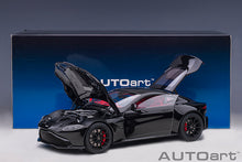 Indlæs billede til gallerivisning ASTON MARTIN VANTAGE 2019 JET BLACK 1:18
