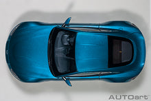 Indlæs billede til gallerivisning 2019 Aston Martin Vantage, ming blue 1:18