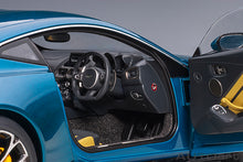 Indlæs billede til gallerivisning 2019 Aston Martin Vantage, ming blue 1:18