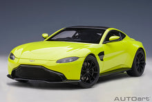 Indlæs billede til gallerivisning ASTON MARTIN VANTAGE 2019 LIME ESSENCE 1:18
