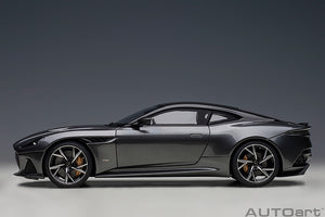 Aston Martin DBS Superleggera, magnetic silver  1:18