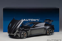 Indlæs billede til gallerivisning Aston Martin DBS Superleggera, magnetic silver  1:18