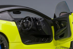 Aston Martin DBS Superleggera (Lime Essence), yellow  1:18