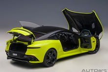 Indlæs billede til gallerivisning Aston Martin DBS Superleggera (Lime Essence), yellow  1:18