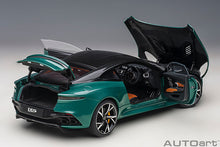 Indlæs billede til gallerivisning 1/18 Aston Martin DBS Superleggera, green 1:18