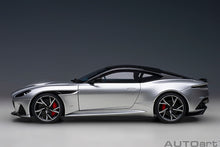 Indlæs billede til gallerivisning ASTON MARTIN DBS SUPERLEGGERA 2019 LIGHTNING SILVER