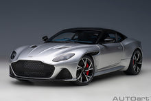 Indlæs billede til gallerivisning ASTON MARTIN DBS SUPERLEGGERA 2019 LIGHTNING SILVER