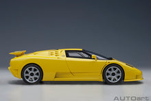 Indlæs billede til gallerivisning 1/18 Bugatti EB110 SS, yellow 1:18