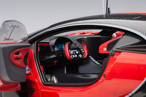 Bugatti Vision GT, Italian red/black carbon 1:18