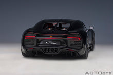 Indlæs billede til gallerivisning 1/18 Bugatti Chiron Sport, Nocturne black 1:18