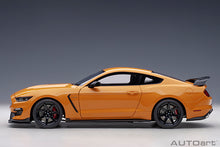 Indlæs billede til gallerivisning FORD USA MUSTANG SHELBY GT350R COUPE 2017 ORANGE FURY