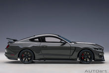 Indlæs billede til gallerivisning FORD USA MUSTANG SHELBY GT350R COUPE 2017 LEAD FOOT GREY BLACK