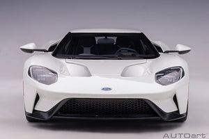 2017 Ford GT, frozen white 1:18
