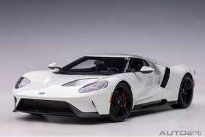 2017 Ford GT, frozen white 1:18
