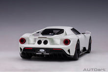 Indlæs billede til gallerivisning 2017 Ford GT, frozen white 1:18