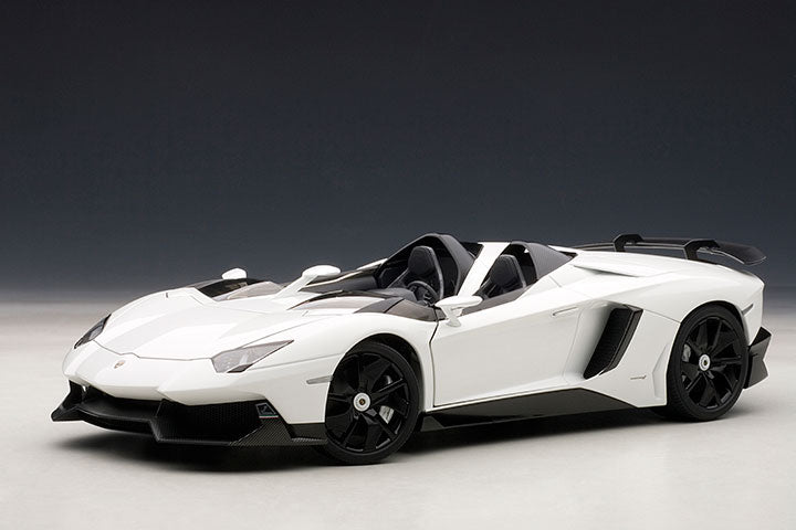 LAMBORGHINI AVENTADOR J SPIDER 2012 BIANCO MONOCERUS WHITE