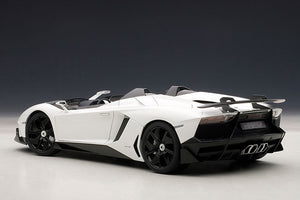 LAMBORGHINI AVENTADOR J SPIDER 2012 BIANCO MONOCERUS WHITE