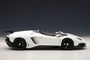 LAMBORGHINI AVENTADOR J SPIDER 2012 BIANCO MONOCERUS WHITE