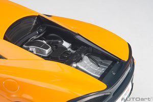 McLaren 570S, orange 1:18