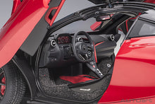 Indlæs billede til gallerivisning McLaren 720S, red 1:18