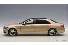 Indlæs billede til gallerivisning 2015 Mercedes Maybach S-class, light gold 1:18